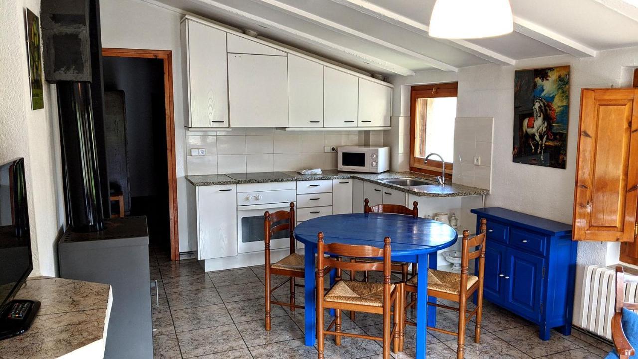 Apartamento Mas El Carrer Santa Pau Exterior foto
